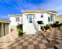Herverkoop - Villa -
Ciudad Quesada - Costa Blanca