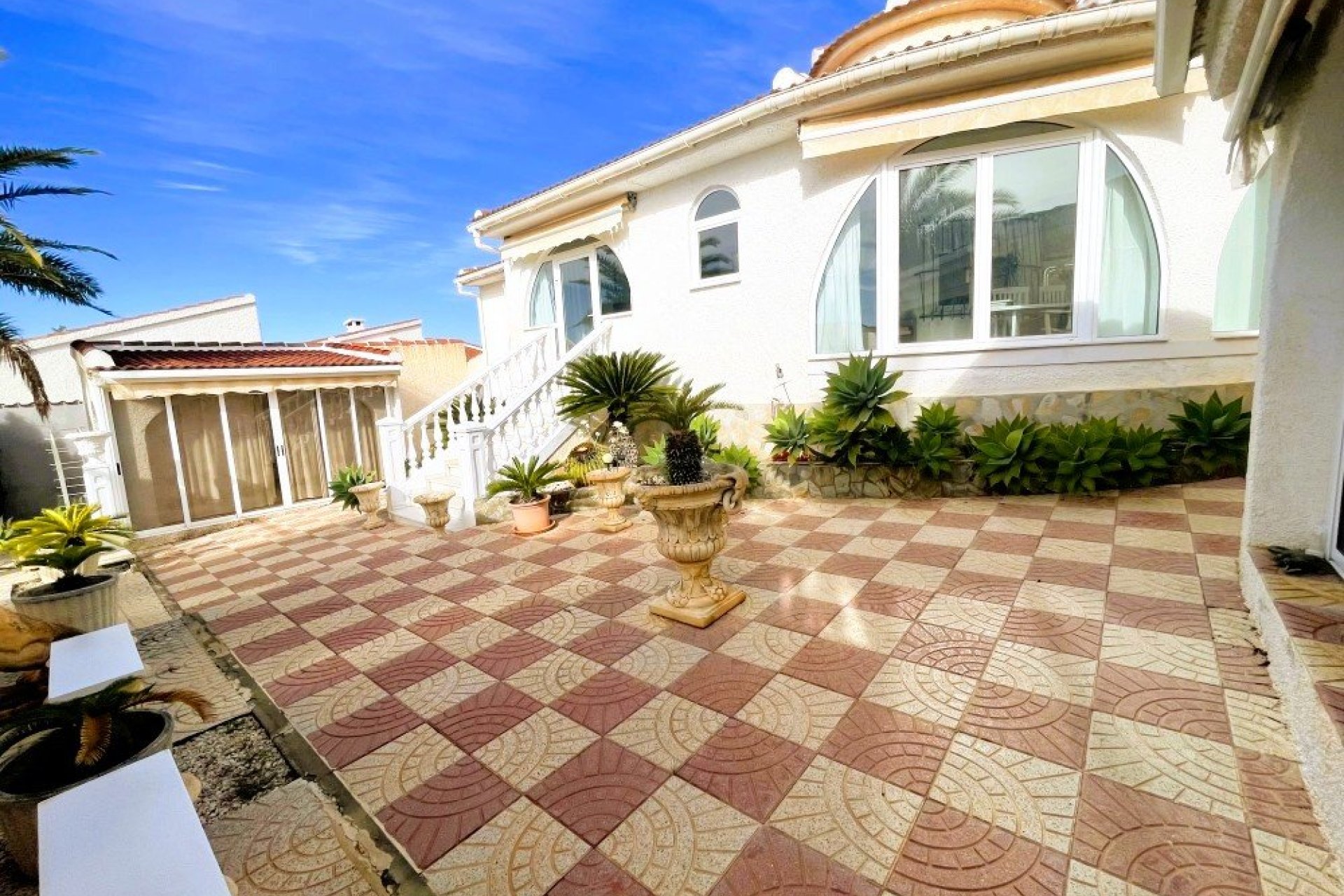 Herverkoop - Villa -
Ciudad Quesada - Costa Blanca