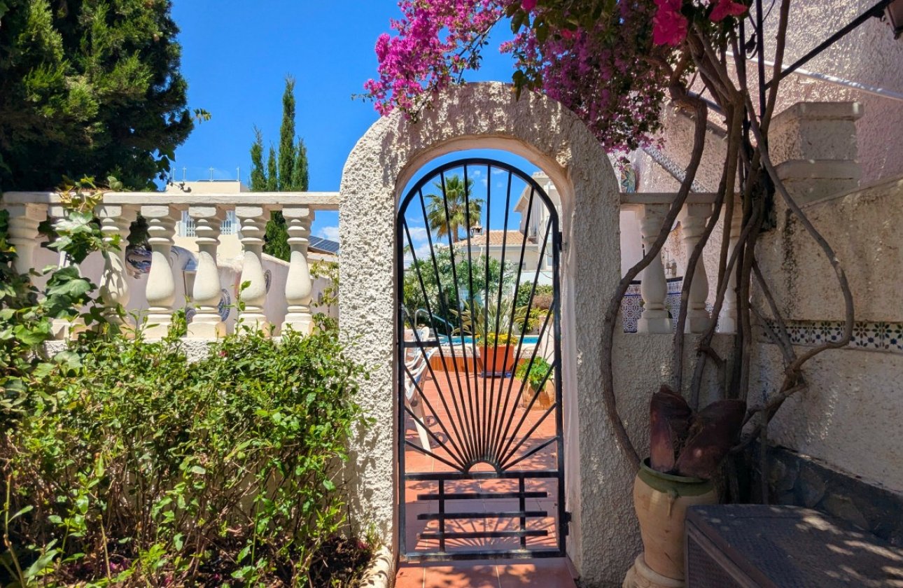 Herverkoop - Villa -
Ciudad Quesada - Costa Blanca