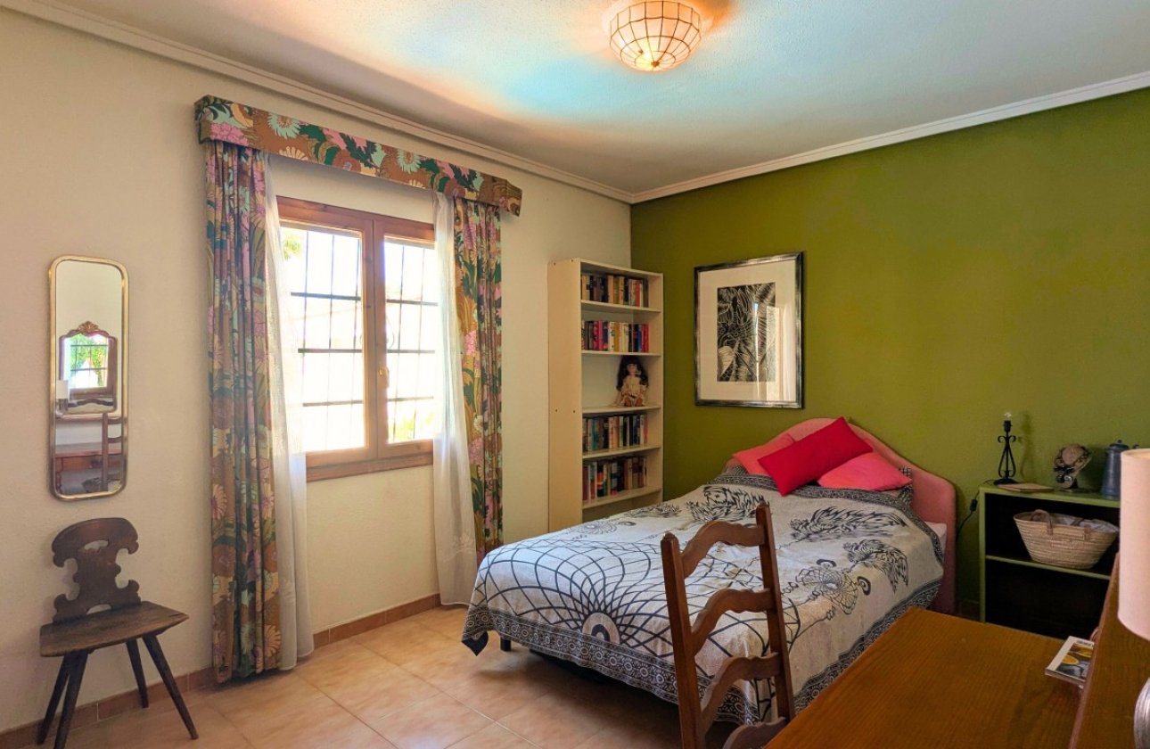Herverkoop - Villa -
Ciudad Quesada - Costa Blanca