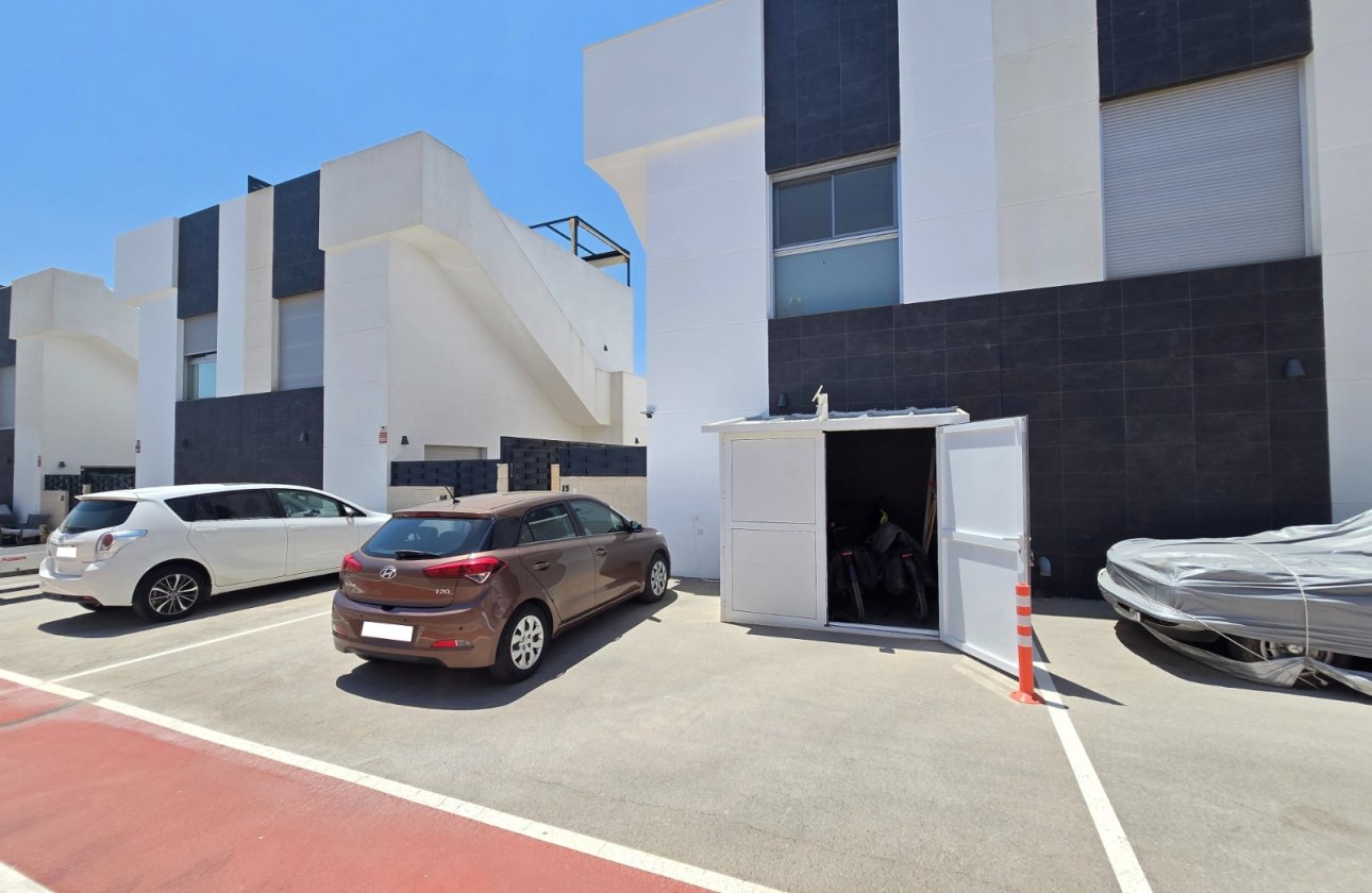 Herverkoop - Villa -
Ciudad Quesada - Costa Blanca