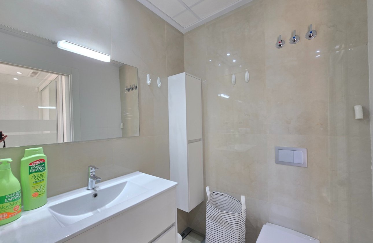 Herverkoop - Villa -
Ciudad Quesada - Costa Blanca