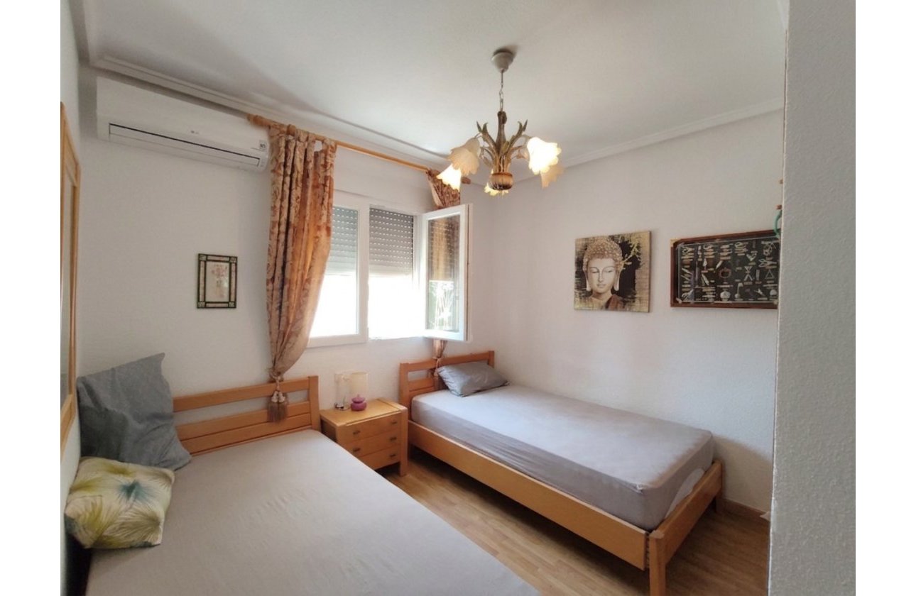 Herverkoop - Villa -
Ciudad Quesada - Costa Blanca