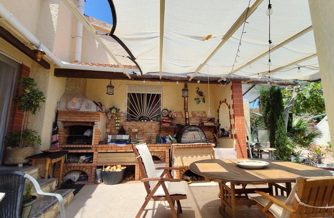 Herverkoop - Villa -
Ciudad Quesada - Costa Blanca
