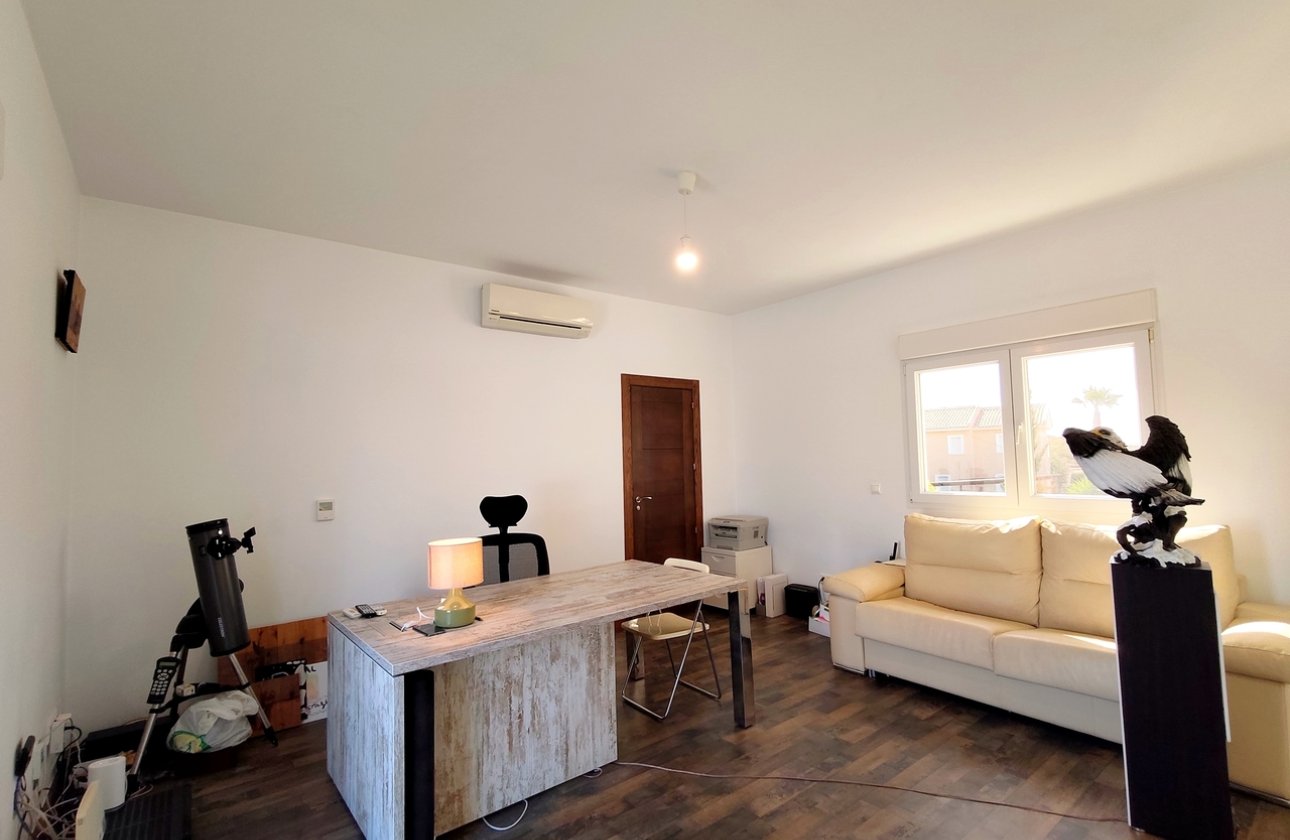 Herverkoop - Villa -
Ciudad Quesada - Costa Blanca