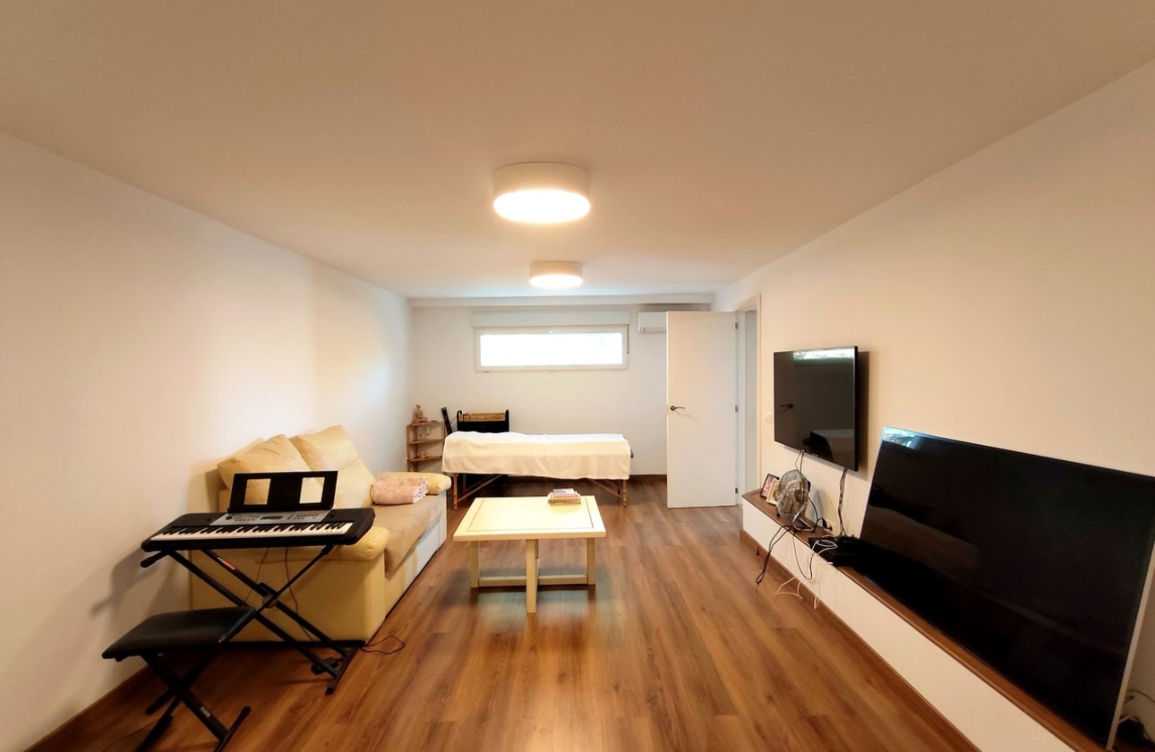 Herverkoop - Villa -
Ciudad Quesada - Costa Blanca