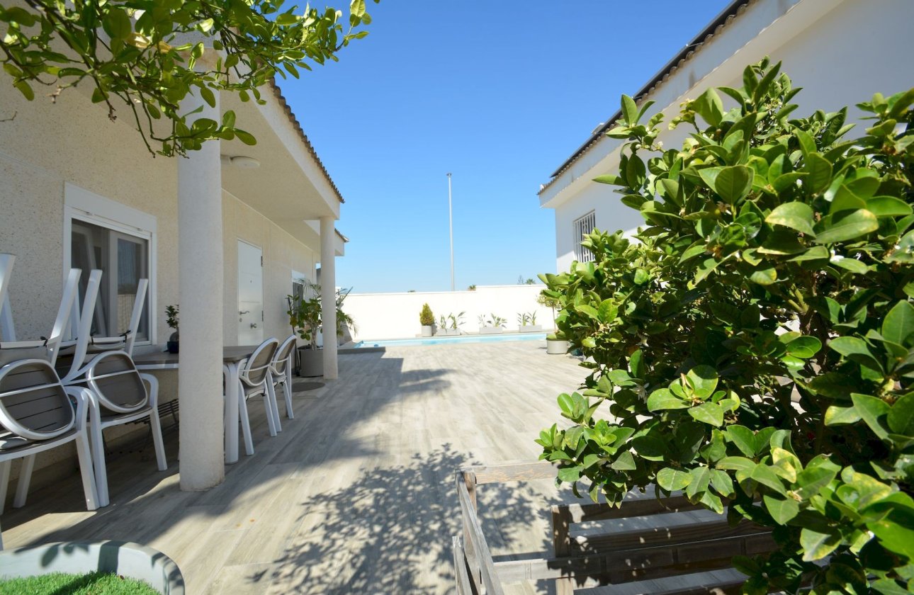 Herverkoop - Villa -
Ciudad Quesada - Costa Blanca
