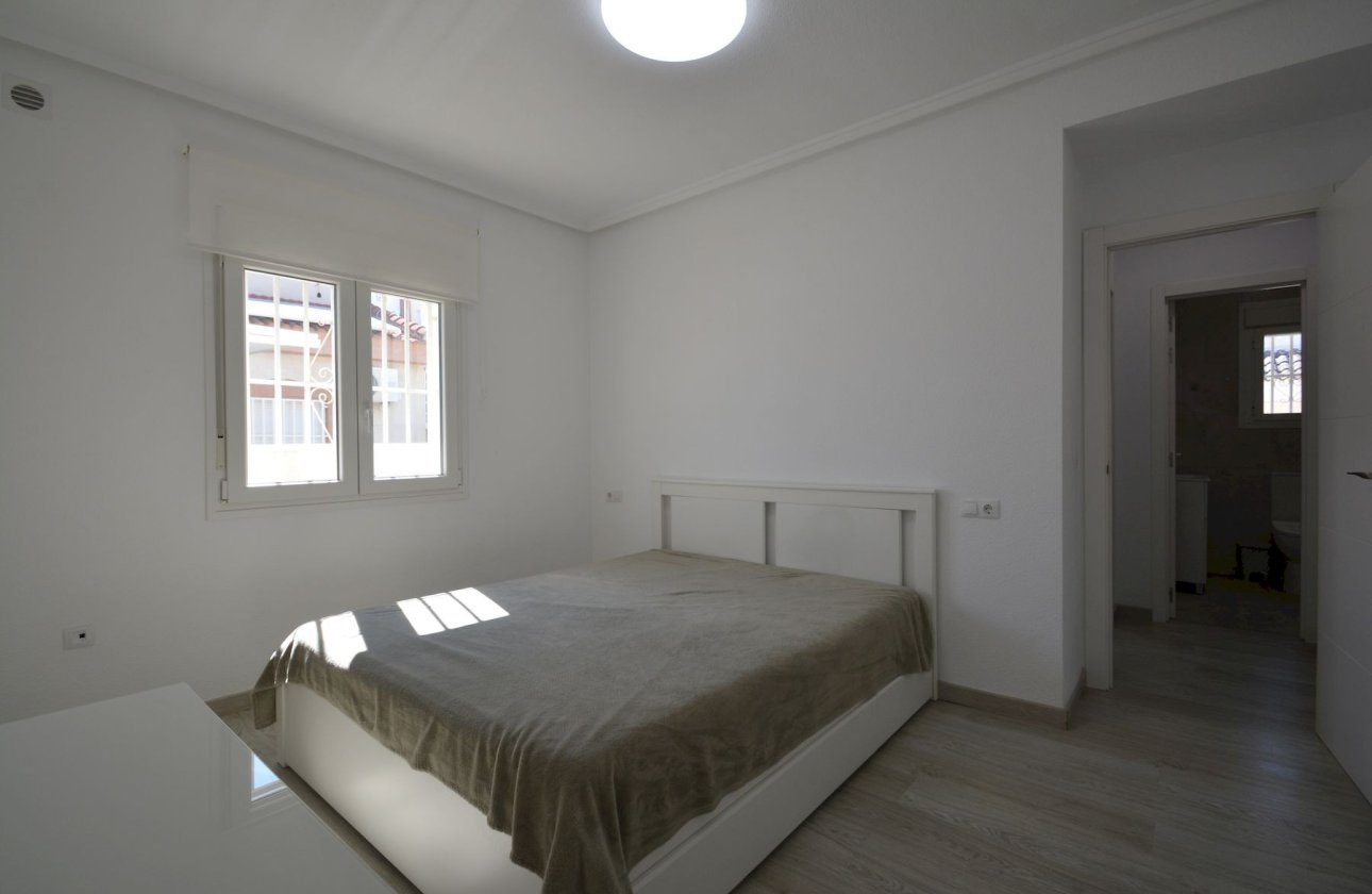 Herverkoop - Villa -
Ciudad Quesada - Costa Blanca