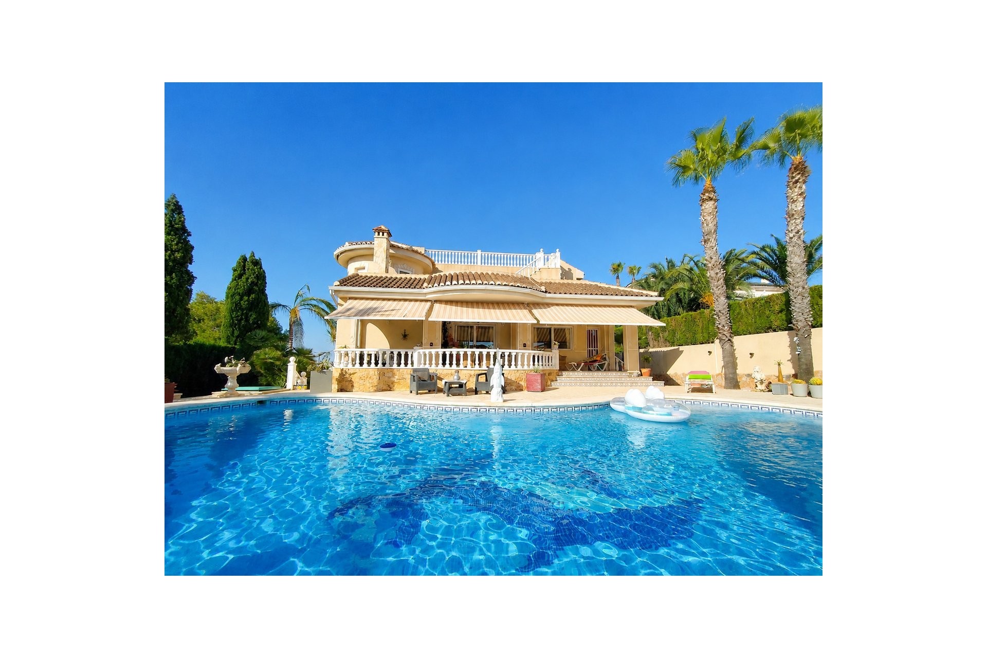 Herverkoop - Villa -
Ciudad Quesada - Costa Blanca