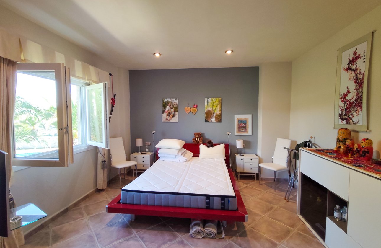 Herverkoop - Villa -
Ciudad Quesada - Costa Blanca