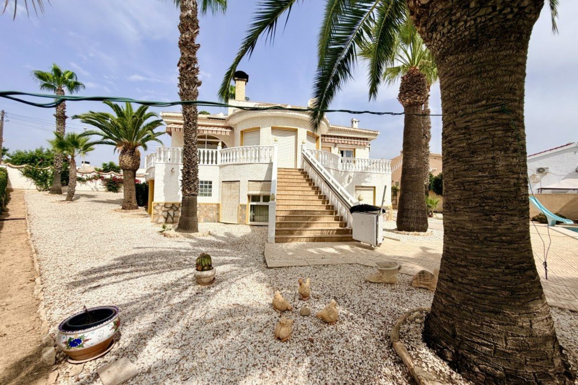 Herverkoop - Villa -
Ciudad Quesada - Costa Blanca