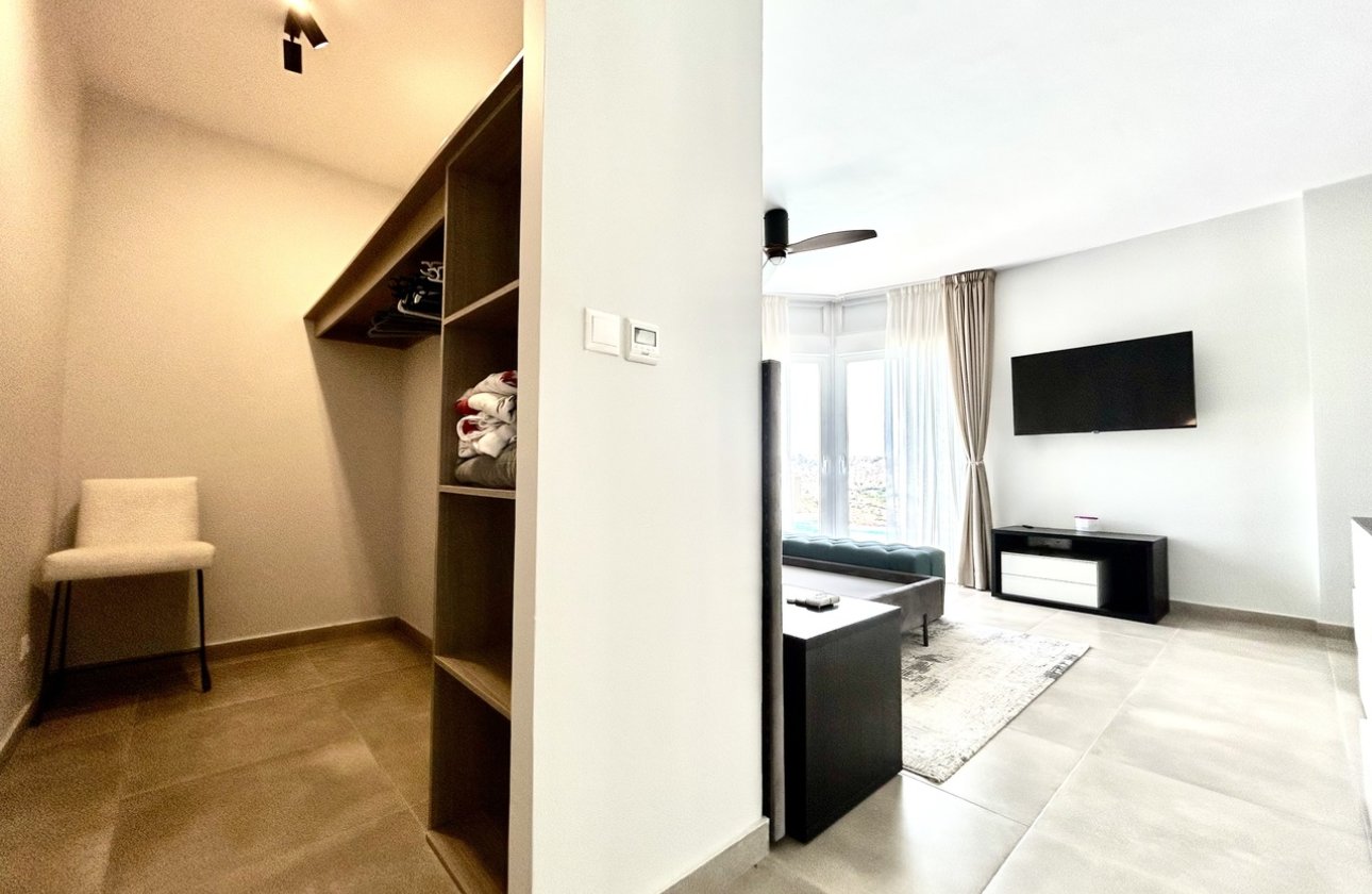 Herverkoop - Villa -
Ciudad Quesada - Costa Blanca