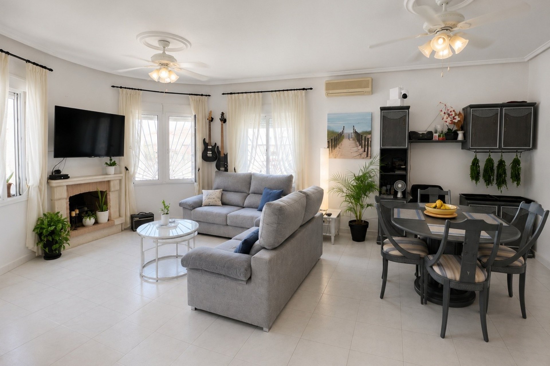 Herverkoop - Villa -
Ciudad Quesada - Costa Blanca
