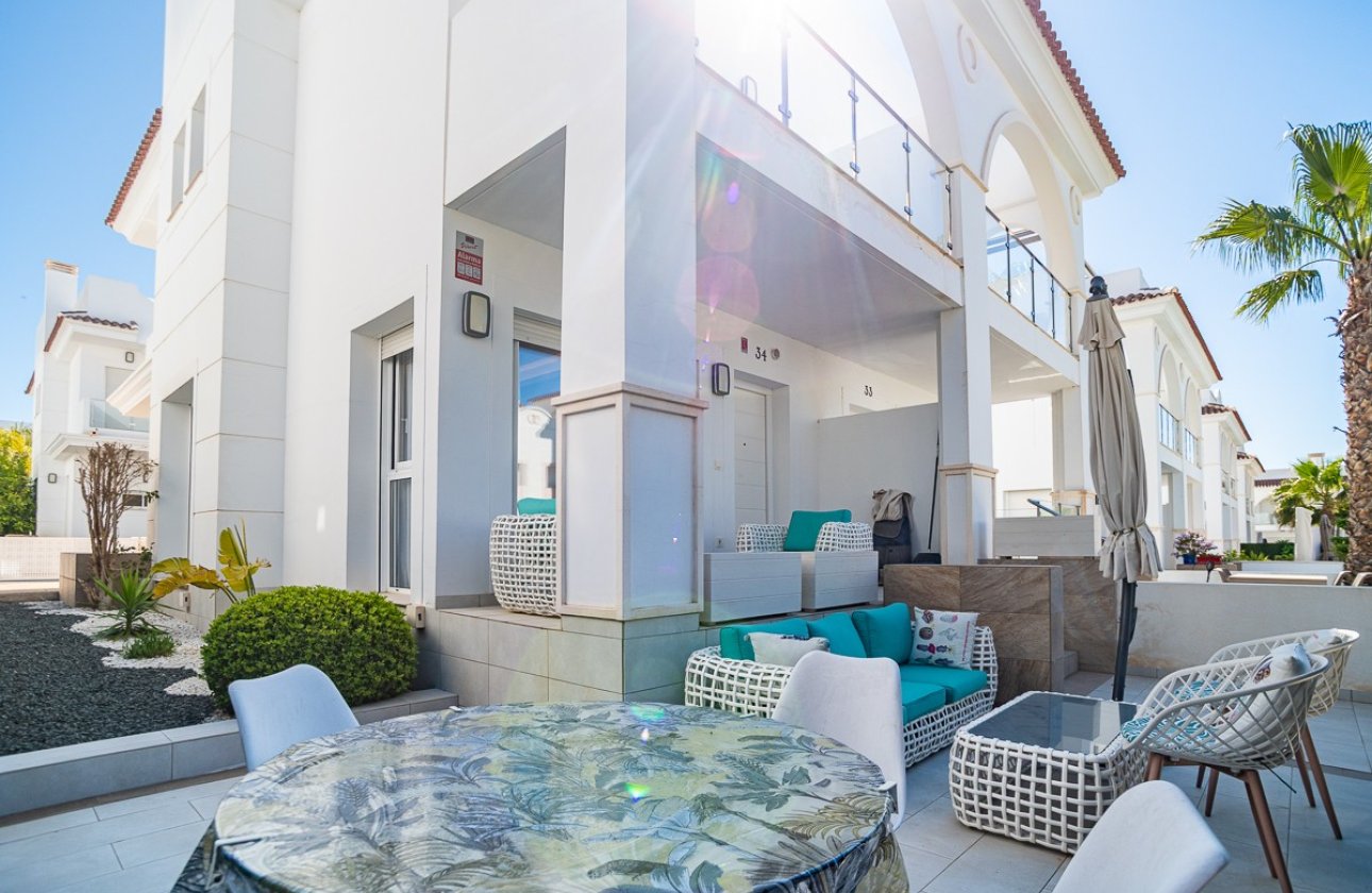 Herverkoop - Villa -
Ciudad Quesada - Costa Blanca