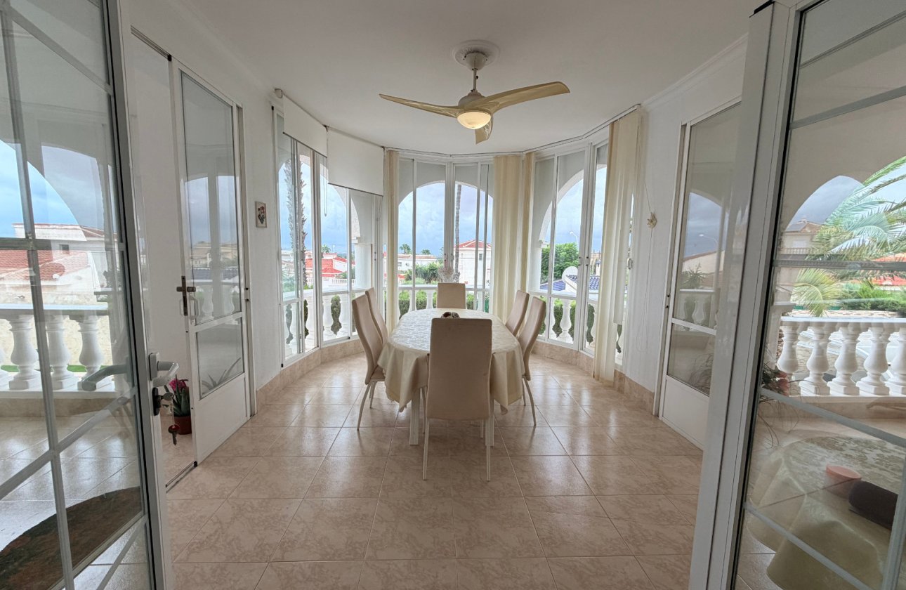 Herverkoop - Villa -
Ciudad Quesada - Costa Blanca