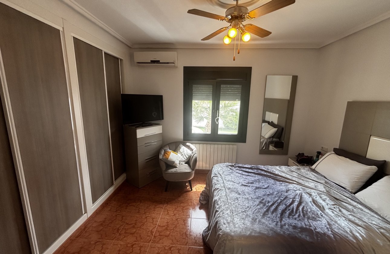 Herverkoop - Villa -
Ciudad Quesada - Costa Blanca
