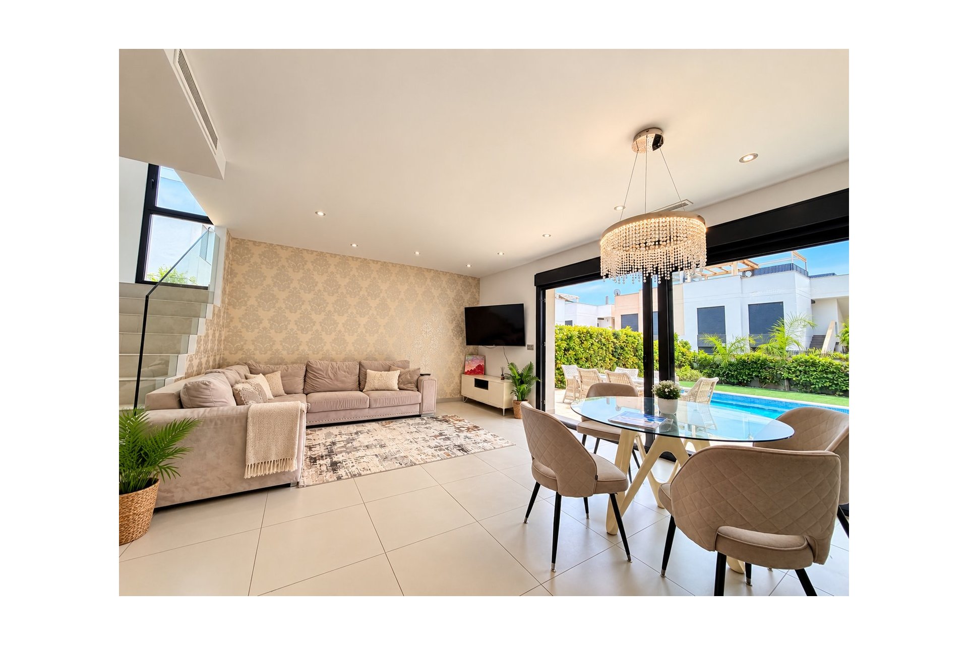 Herverkoop - Villa -
Ciudad Quesada - Costa Blanca