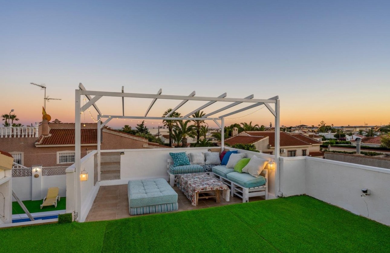 Herverkoop - Villa -
Ciudad Quesada - Costa Blanca