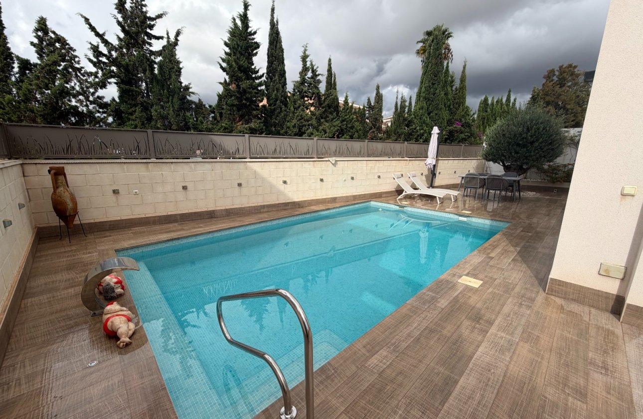 Herverkoop - Villa -
Ciudad Quesada - Costa Blanca