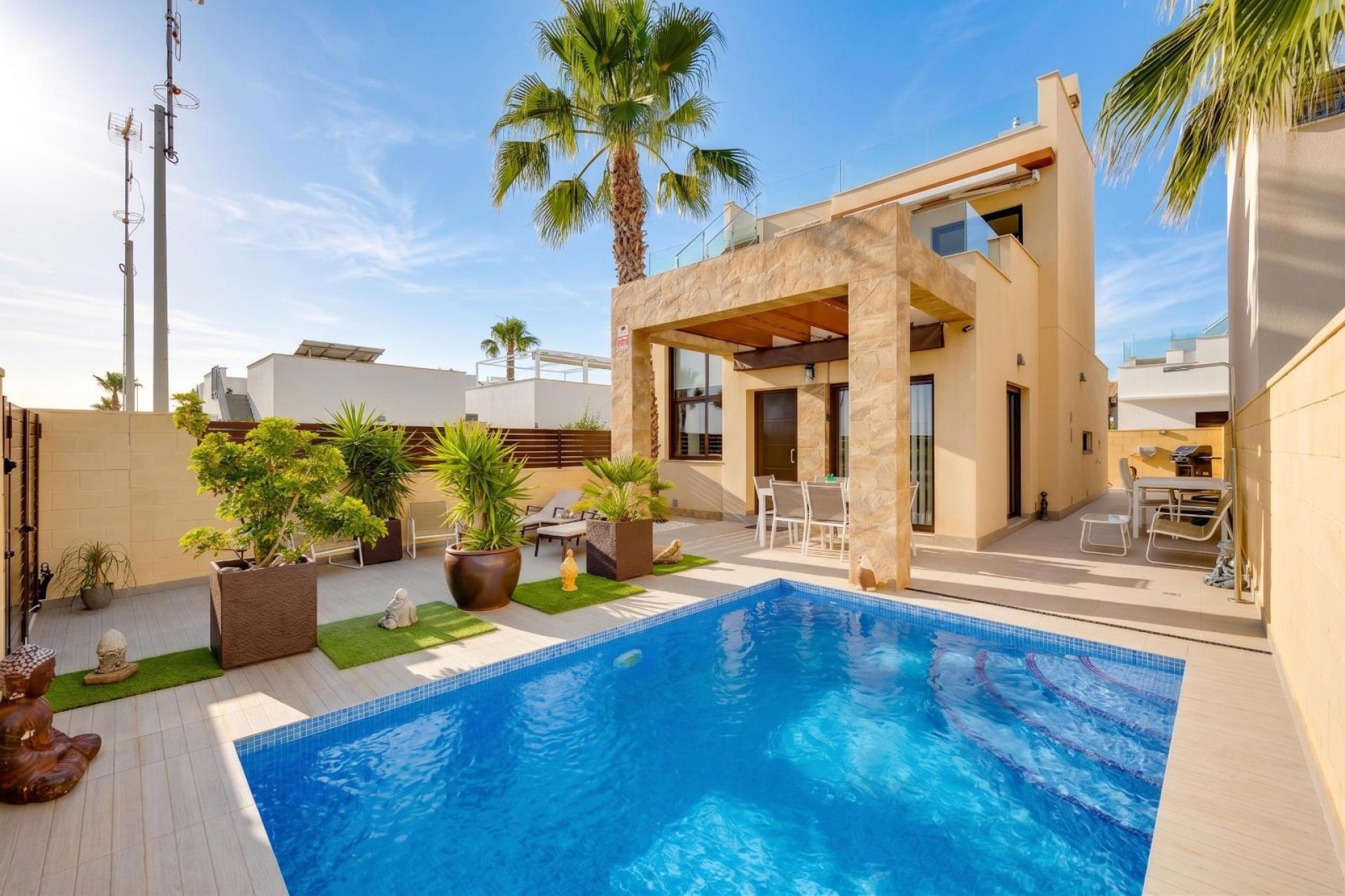 Herverkoop - Villa -
Ciudad Quesada - Pueblo Bravo