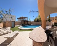 Herverkoop - Villa -
Ciudad Quesada