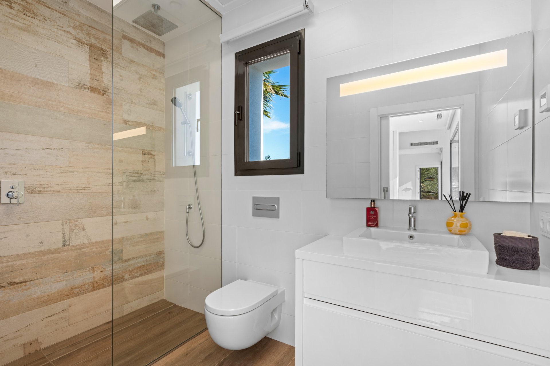 Herverkoop - Villa -
Dehesa de Campoamor - Costa Blanca