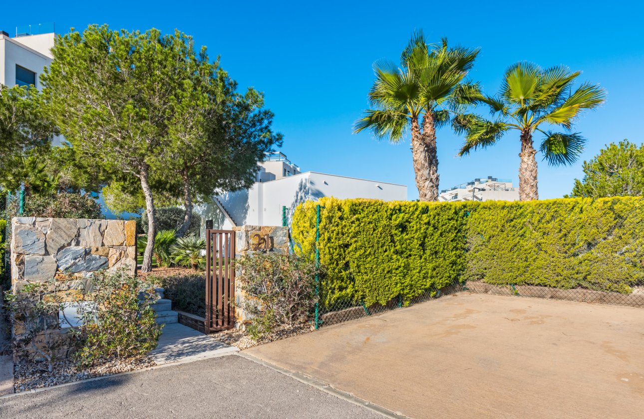 Herverkoop - Villa -
Dehesa de Campoamor - Costa Blanca