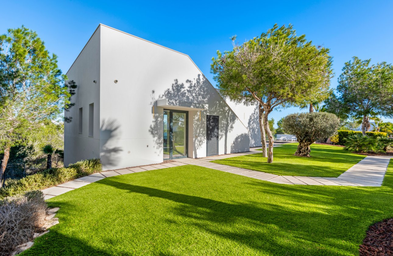 Herverkoop - Villa -
Dehesa de Campoamor - Costa Blanca