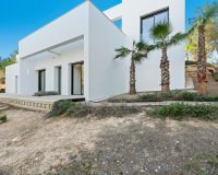 Herverkoop - Villa -
Dehesa de Campoamor - Costa Blanca