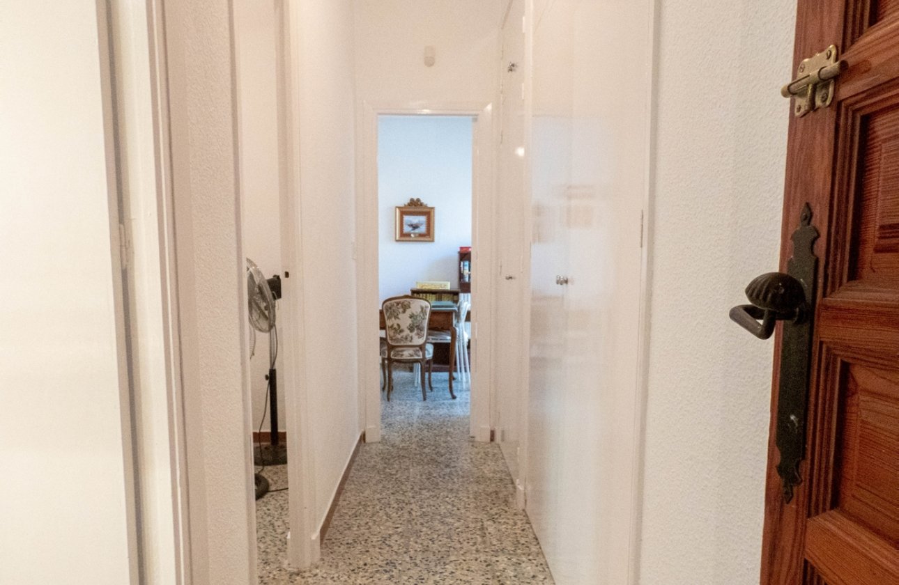 Herverkoop - Villa -
Dehesa de Campoamor - Costa Blanca