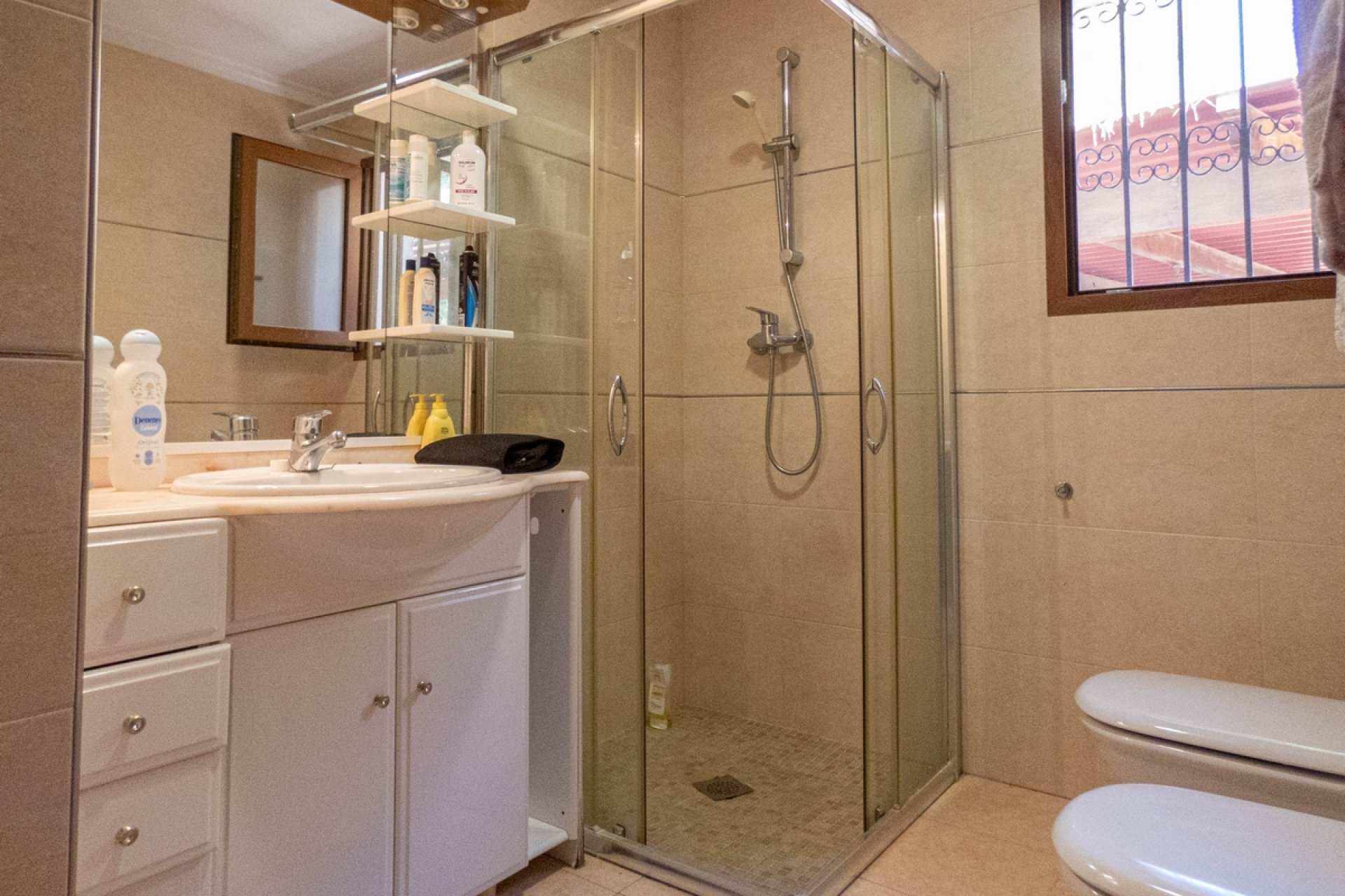 Herverkoop - Villa -
Dehesa de Campoamor - Costa Blanca