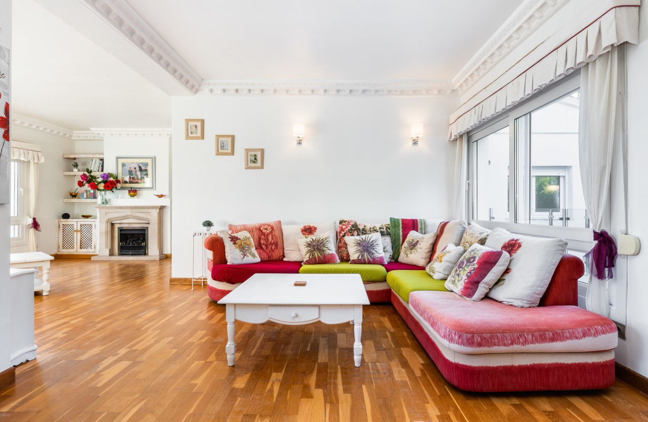 Herverkoop - Villa -
Dehesa de Campoamor - Costa Blanca