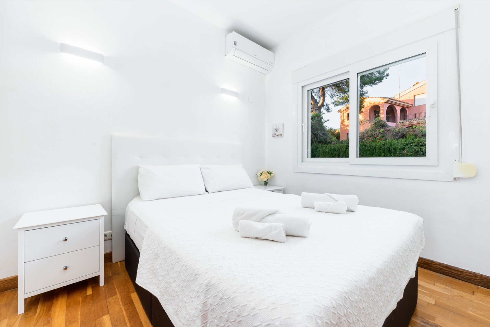 Herverkoop - Villa -
Dehesa de Campoamor - Costa Blanca