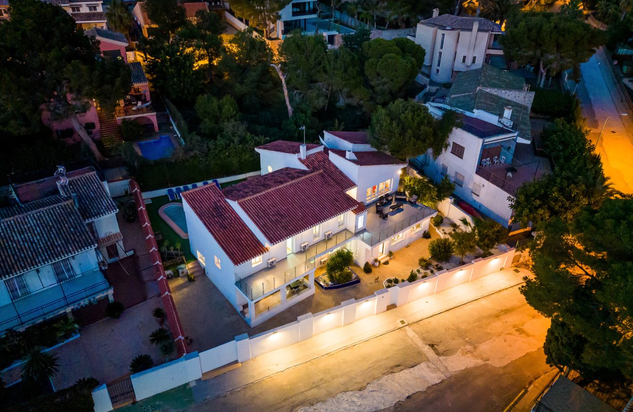 Herverkoop - Villa -
Dehesa de Campoamor - Costa Blanca