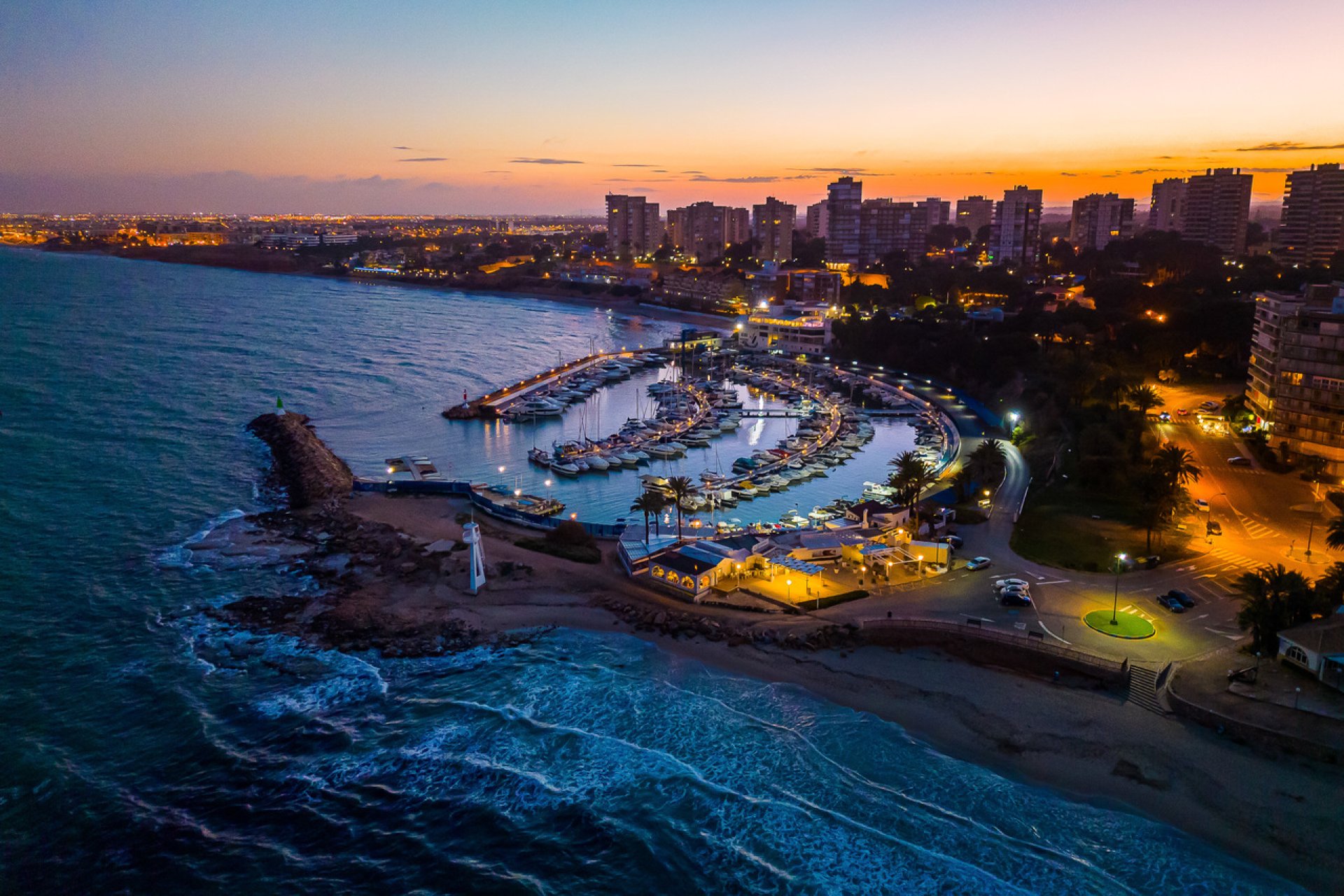 Herverkoop - Villa -
Dehesa de Campoamor - Costa Blanca