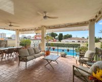 Herverkoop - Villa -
Dehesa de Campoamor - Costa Blanca