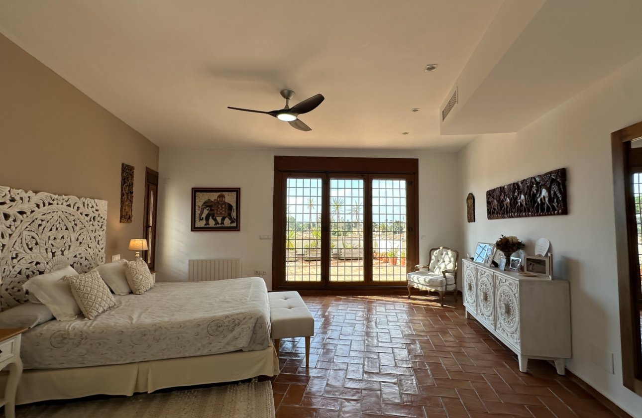 Herverkoop - Villa -
Dehesa de Campoamor - Costa Blanca