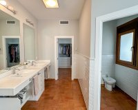 Herverkoop - Villa -
Dehesa de Campoamor - Costa Blanca