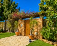 Herverkoop - Villa -
Dehesa de Campoamor - Costa Blanca