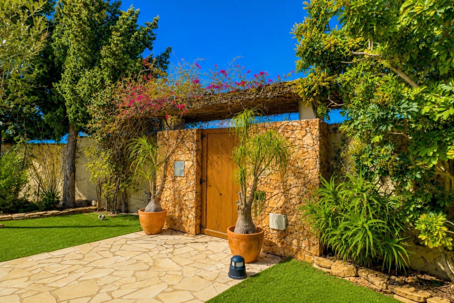 Herverkoop - Villa -
Dehesa de Campoamor - Costa Blanca