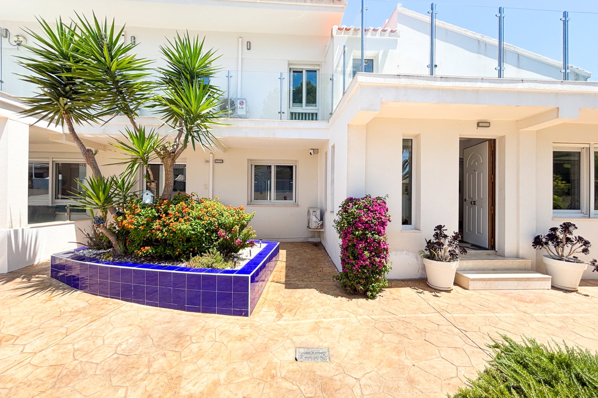 Herverkoop - Villa -
Dehesa de Campoamor - Costa Blanca