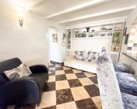 Herverkoop - Villa -
Dehesa de Campoamor - Costa Blanca