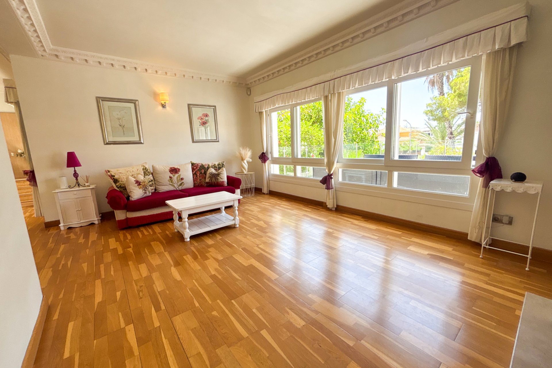 Herverkoop - Villa -
Dehesa de Campoamor - Costa Blanca