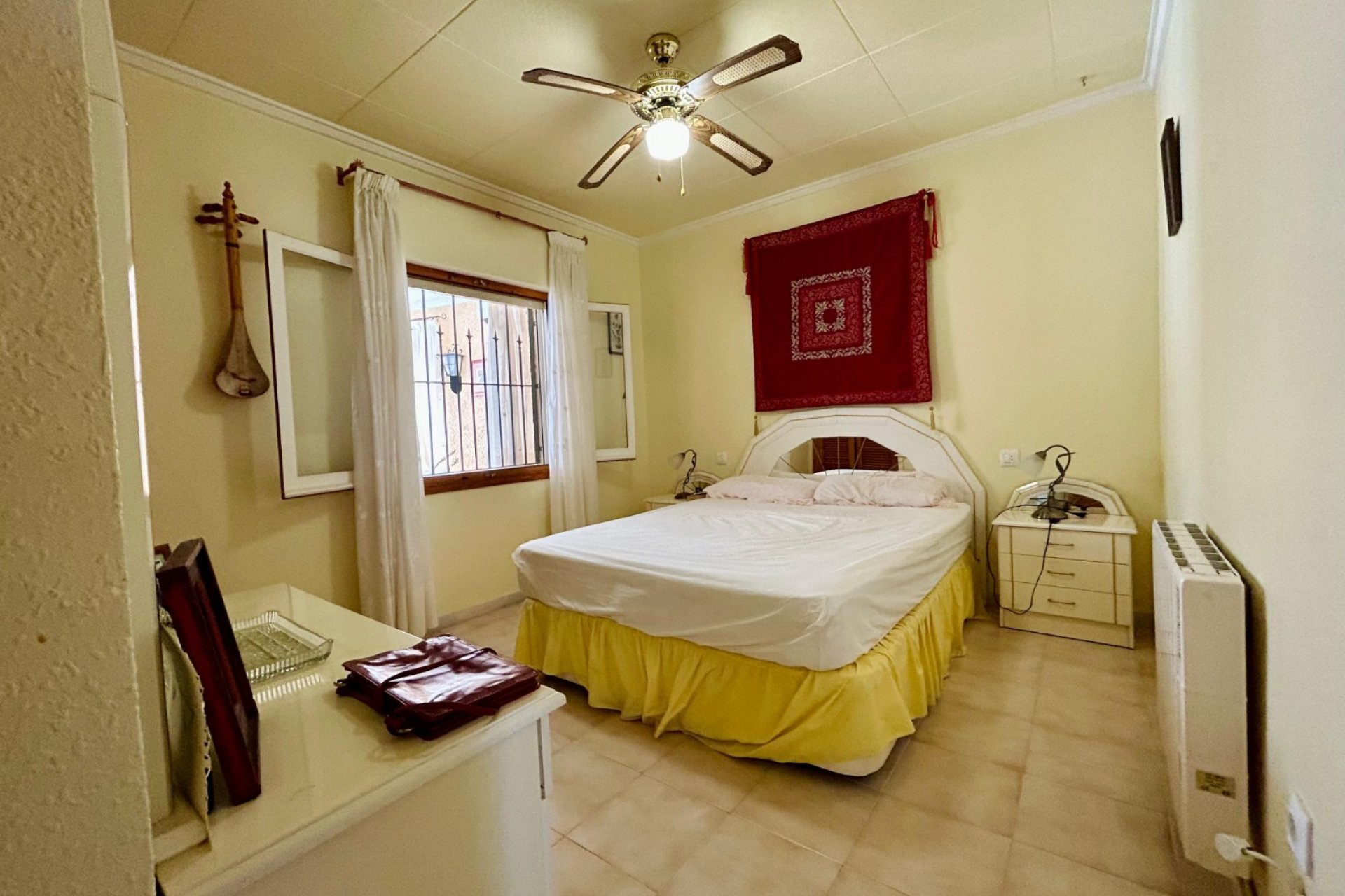 Herverkoop - Villa -
El Chaparral - Inland