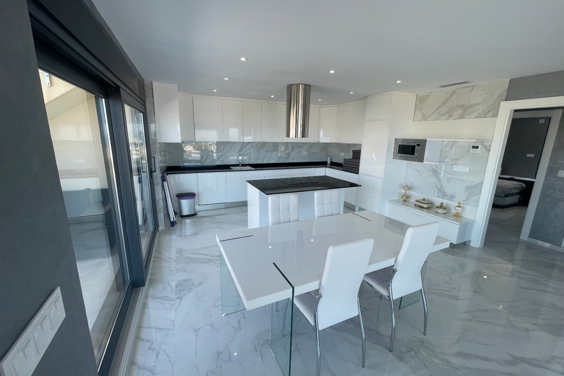 Herverkoop - Villa -
La Mata - Costa Blanca