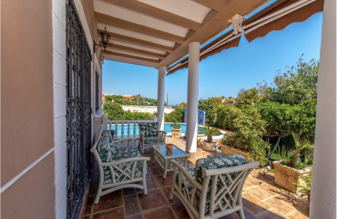 Herverkoop - Villa -
La Mata - Costa Blanca