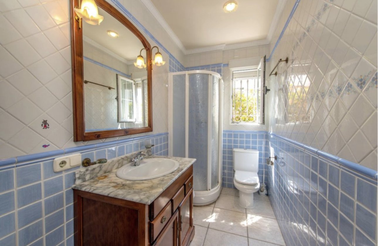 Herverkoop - Villa -
La Mata - Costa Blanca