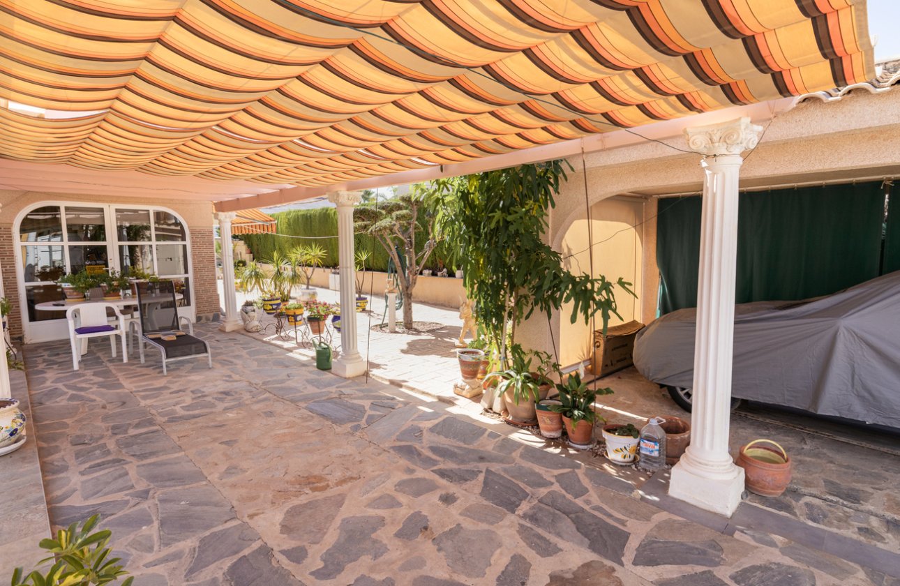 Herverkoop - Villa -
La Regia - Costa Blanca