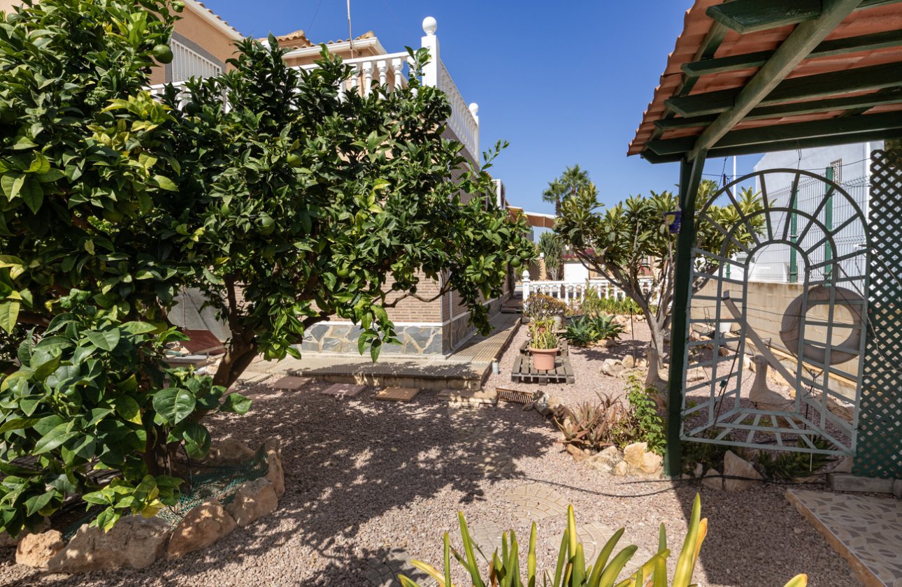 Herverkoop - Villa -
La Regia - Costa Blanca