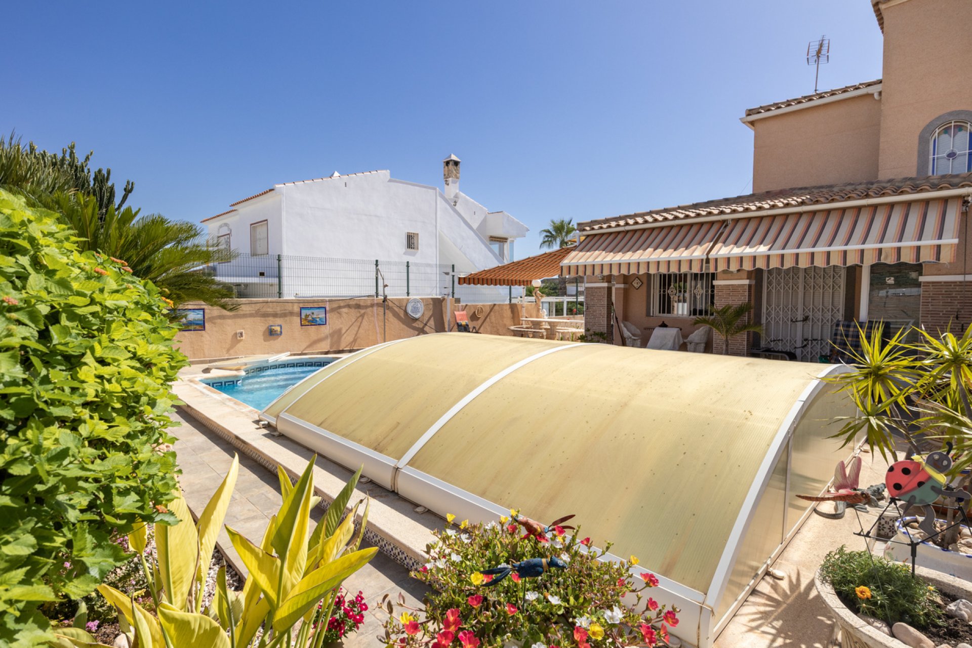 Herverkoop - Villa -
La Regia - Costa Blanca
